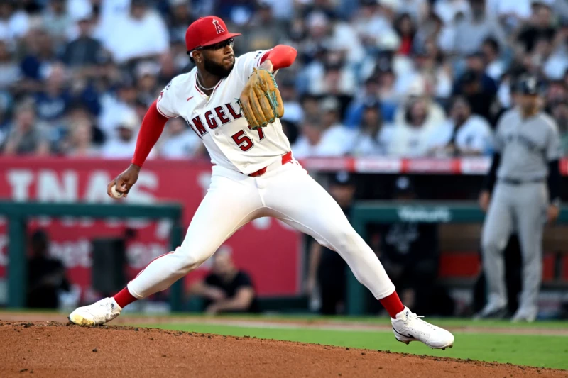 Grissom y Ureña guían Angelinos a cortar racha de 7 derrotas, vencen a Yankees