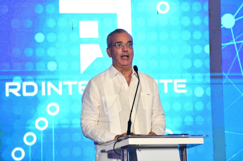 Gobierno busca instruir a un millón de dominicanos en uso de Inteligencia Artificial