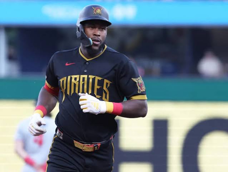 Oneil Cruz conectó cuadrangular y apoya gran salida de Jared Jones