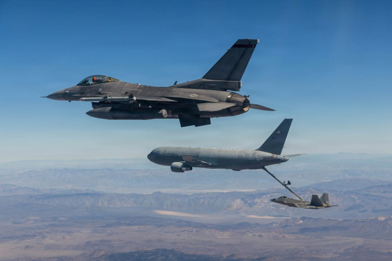 EEUU retira todos sus bombarderos de base aérea en Reino Unido tras incidente de seguridad