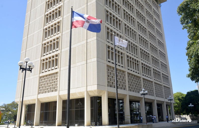 Informe destaca solidez del sistema financiero