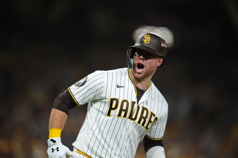Padres eliminan a los Cachorros y avanzan a la serie divisional de Liga Nacional