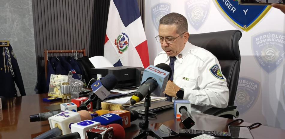 Un adolescente detenido y tres prófugos por la muerte de un taxista próximo al Darío Contreras