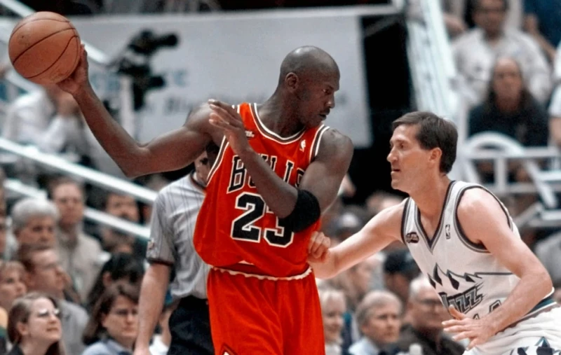 Camiseta de Michael Jordan fija récord de 14 millones dice subasta