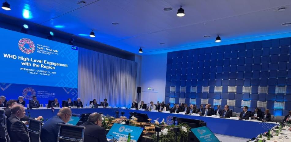 FMI valora desempeño económico y manejo de crisis internacional; fija crecimiento RD en 4.6%