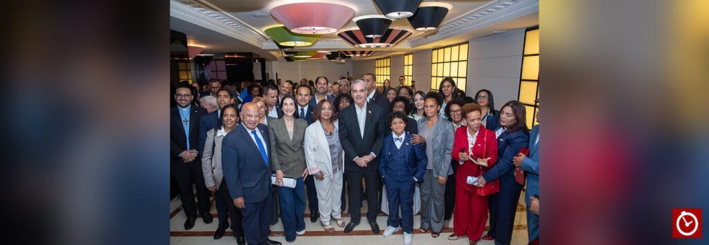 Abinader se reúne con la diáspora dominicana en Italia y anuncia recursos para establecer una Casa de la Cultura Dominicana
